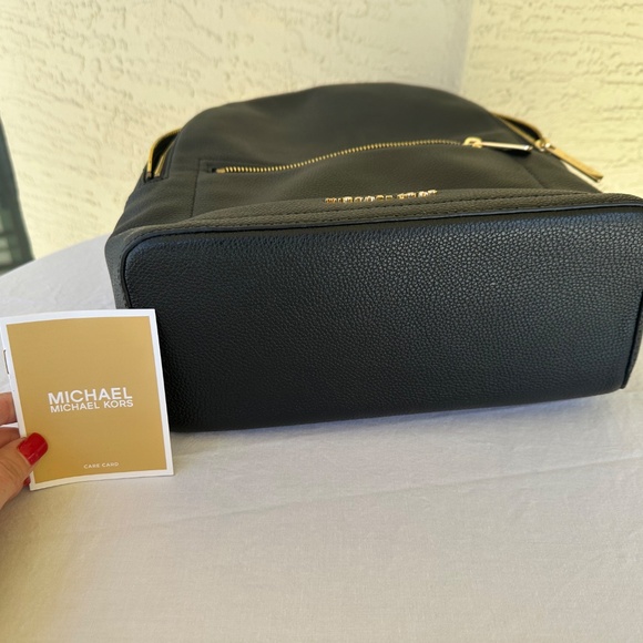 Michael Kors Jessa Backpack - Picture 7 of 12